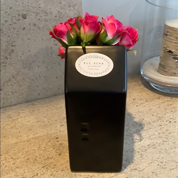 Rae Dunn “Welcome” Ceramic Vase - Picture 6 of 7